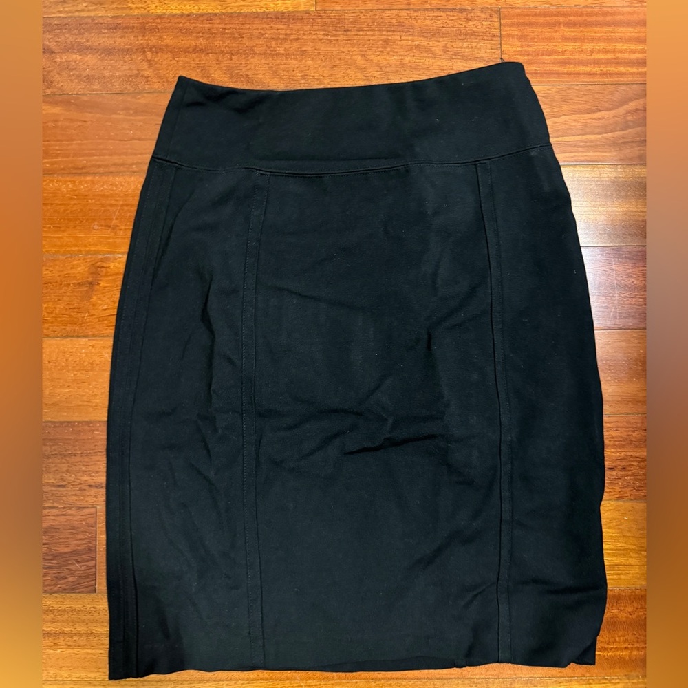 White House Black Market Black Pencil Skirt size 6